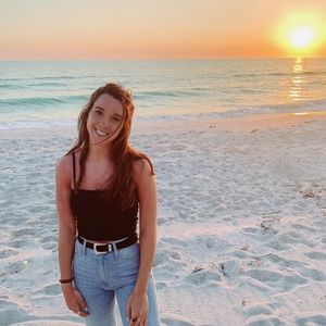 Meet your Posher, Tori